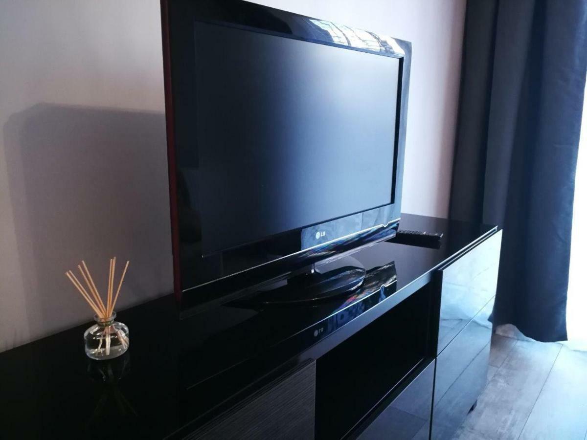 Apartament Nad Odra Z Tarasem Wrocław Extérieur photo